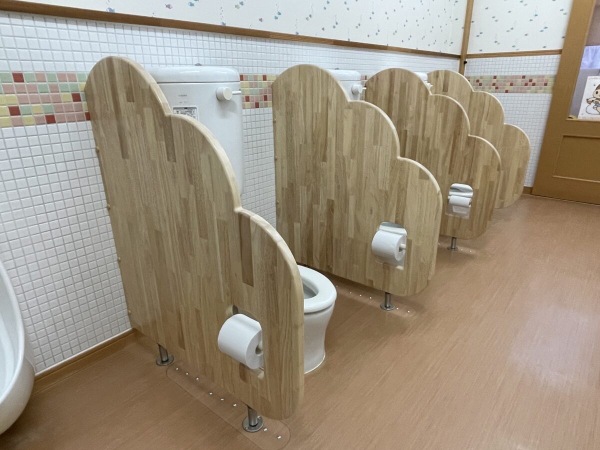 トイレブース