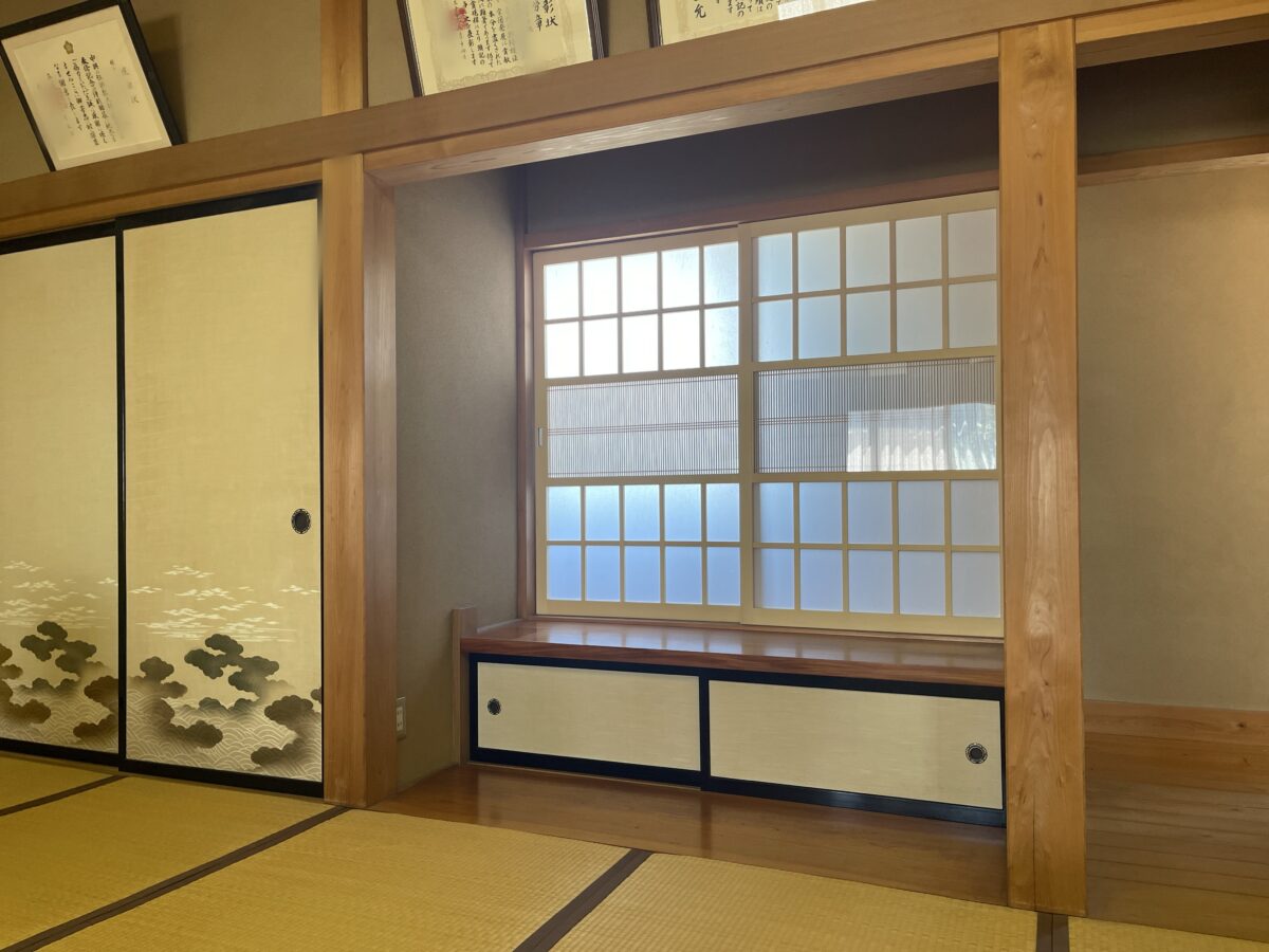 アクリル格子戸（障子）
