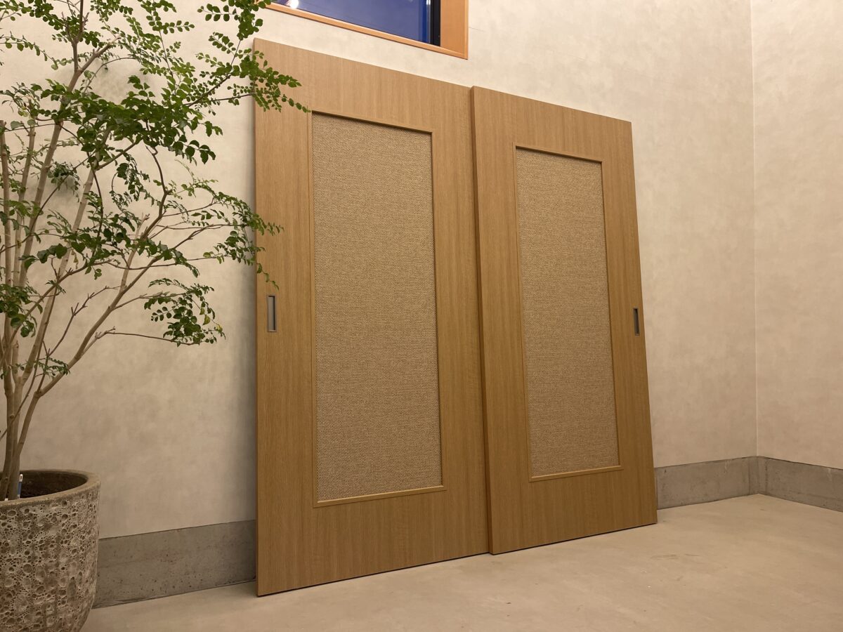 額入りデザイン建具