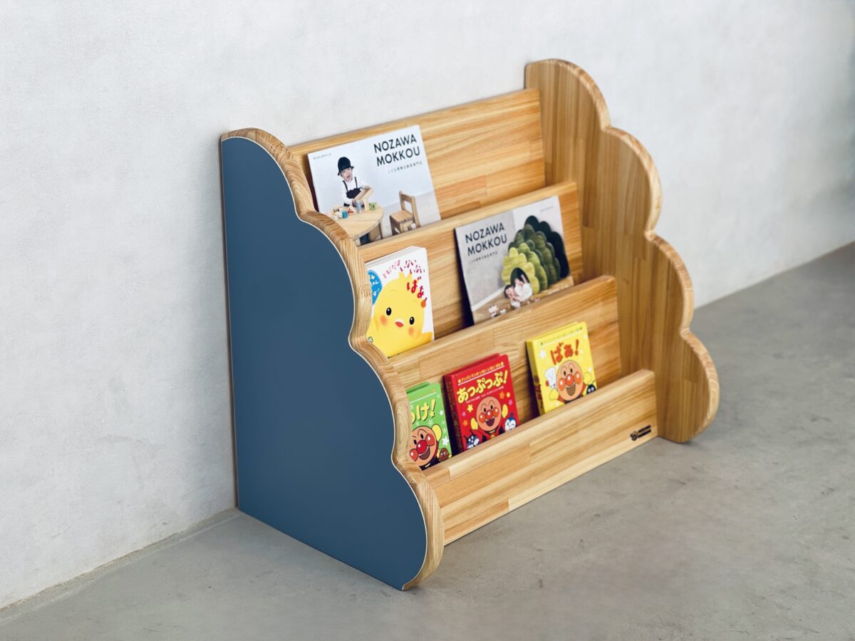 絵本棚