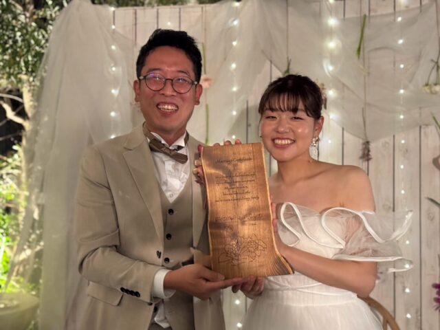 ︎□ NOZAWA MOKKOU®︎ 
素敵な結婚式でした✨
いつもいろんなことにチャレンジして日々刺激を与えてくれる仕事仲間！
末長くお幸せに😁

#結婚式 #披露宴 #結婚証明書 #一枚板 #槐 #槐の木 #槐一枚板 
#一枚板の結婚証明書 #ウェディングアイテム #ウェディング
#レーザー彫刻 #レーザー刻印 #レーザー加工
#家具 #特注家具 #木製家具 #木 #木材 #木の温もり
#オーダー家具 #手作りオーダー #家具屋 #木工職人 #家具職人
#NOZAWAMOKKOU #野沢木工所 #木工