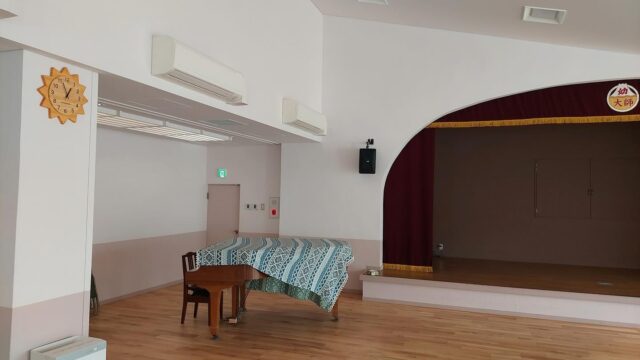 ︎□ NOZAWA MOKKOU®︎ 
＊オーダー時計＊
神奈川県川崎市の大師幼稚園様に納品させて頂きました。
いつもありがとうございます✨

#時計 #木製時計 #オーダー時計 #電波時計 #壁掛け時計 
#家具 #特注家具 #木製家具 #オーダー家具 #木工
#NOZAWAMOKKOU #野沢木工所 #特注家具専門店
#家具屋 #建具屋 #ヒノキ #桧 #ひのき